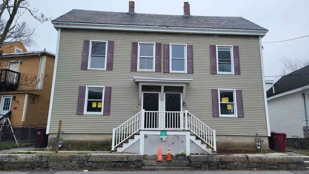 Homes For Rent - 50 Willow Street #50<br/> Lowell, MA 01852