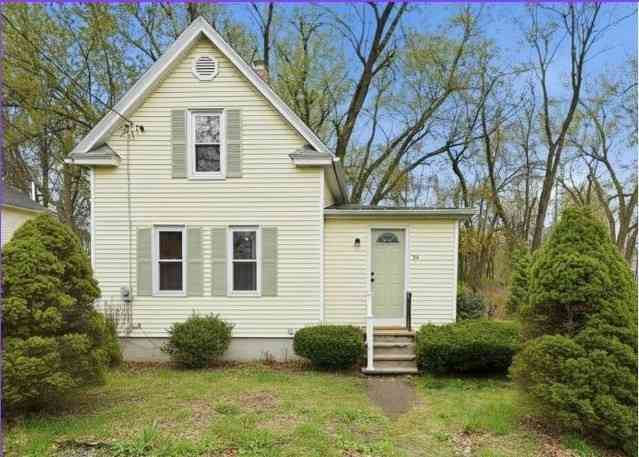 Homes For Sale - 39 Kings Ln<br/> Springfield, MA 01109