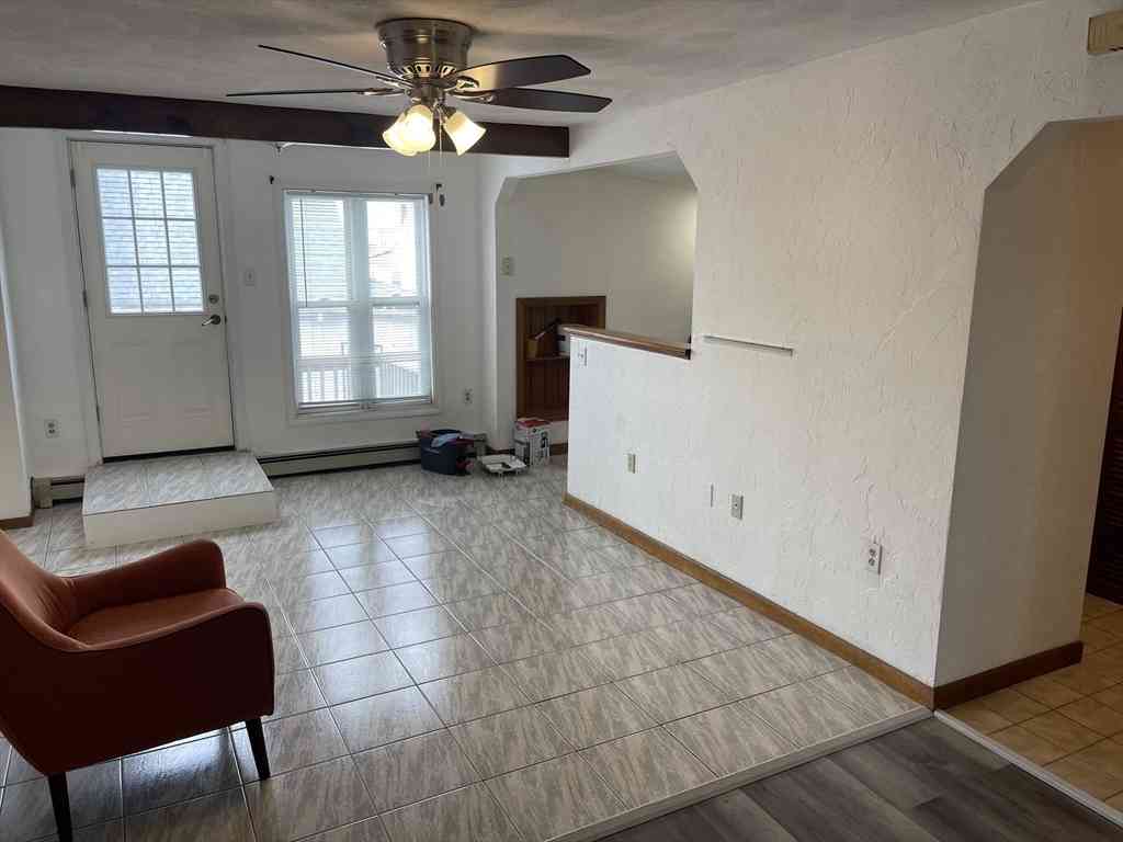Apartment For Rent - 9 Gilmore St #3<br/> Everett, MA 02149