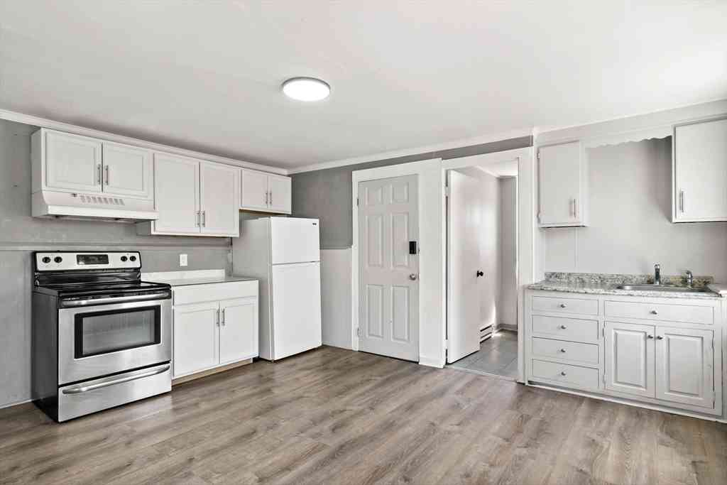 Apartment For Rent - 63 West Carpenter St #2F<br/> Attleboro, MA 02703