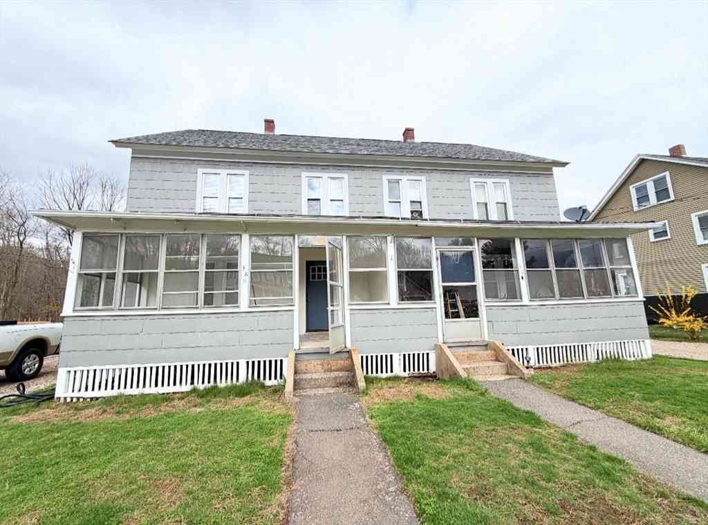 Apartment For Rent - 38 A Street #A<br/> Warren, MA 01092