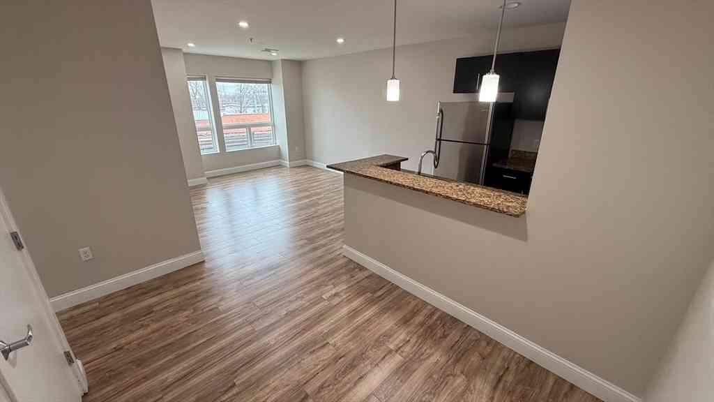 Apartment For Rent - 75 S Main Street #412<br/> Attleboro, MA 02703