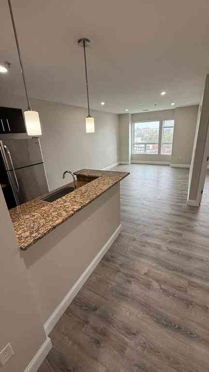 Apartment For Rent - 75 S Main Street #405<br/> Attleboro, MA 02703