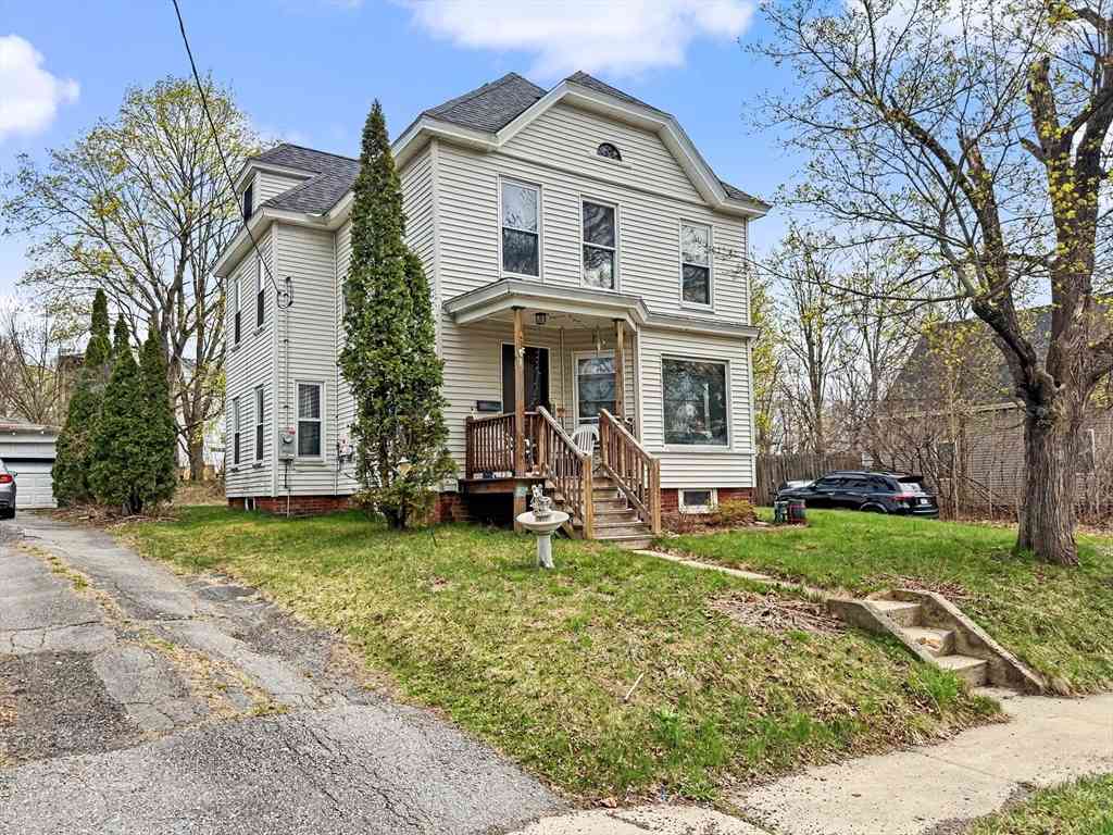 Homes For Sale - 49 Juniper St<br/> Worcester County, Winchendon, MA 01475