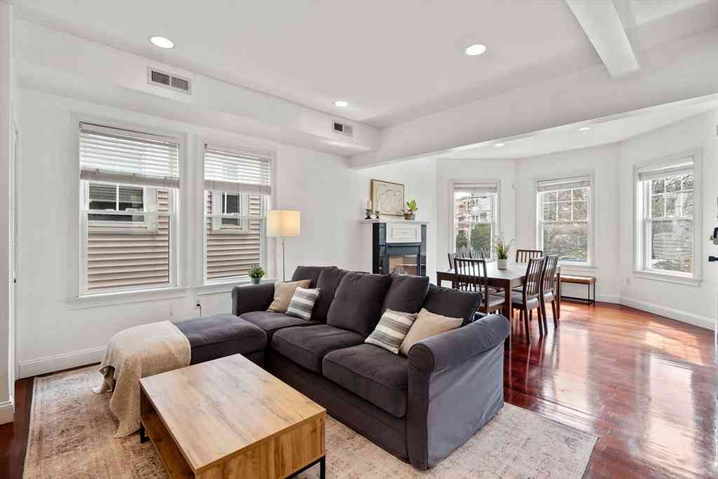 Condo For Sale - 30 Pond Street #2<br/> Boston, MA 02125
