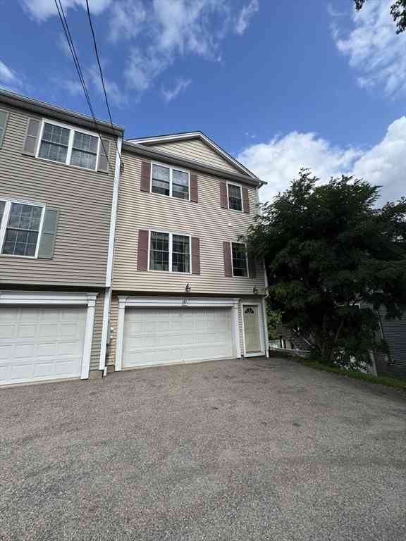 Homes For Sale - 89 E Mountain St<br/> Worcester, MA 01606