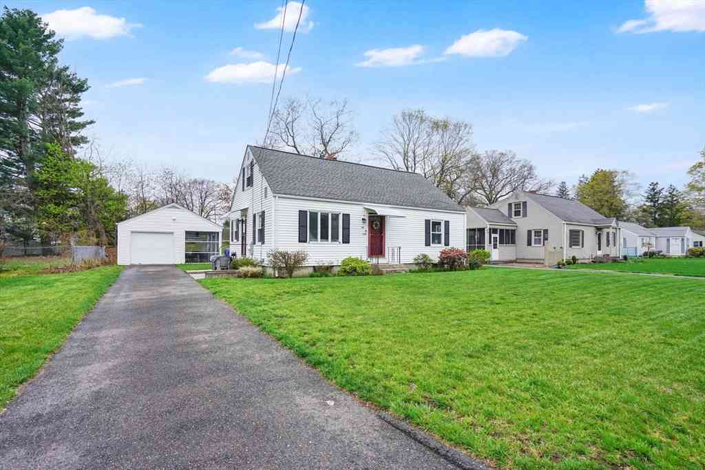 Homes For Sale - 106 Maebeth St<br/> Springfield, MA 01119