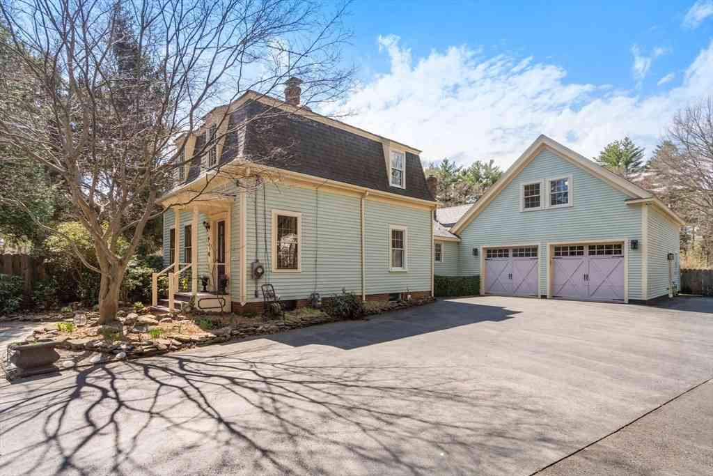 Homes For Sale - 165 Gleasondale Road<br/> Stow, MA 01775