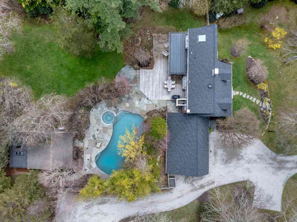 Homes For Sale - 23 Prospect Rd<br/> Plymouth County, Mattapoisett, MA 02739