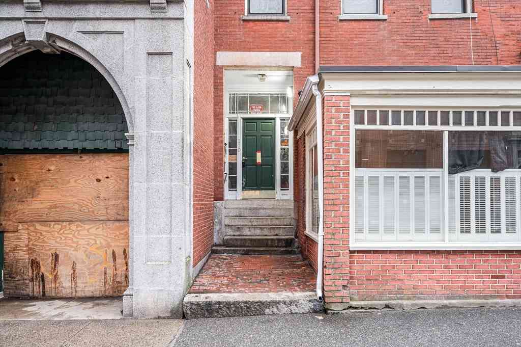 Condo For Rent - 110 Appleton St #3<br/> Lowell, MA 01852