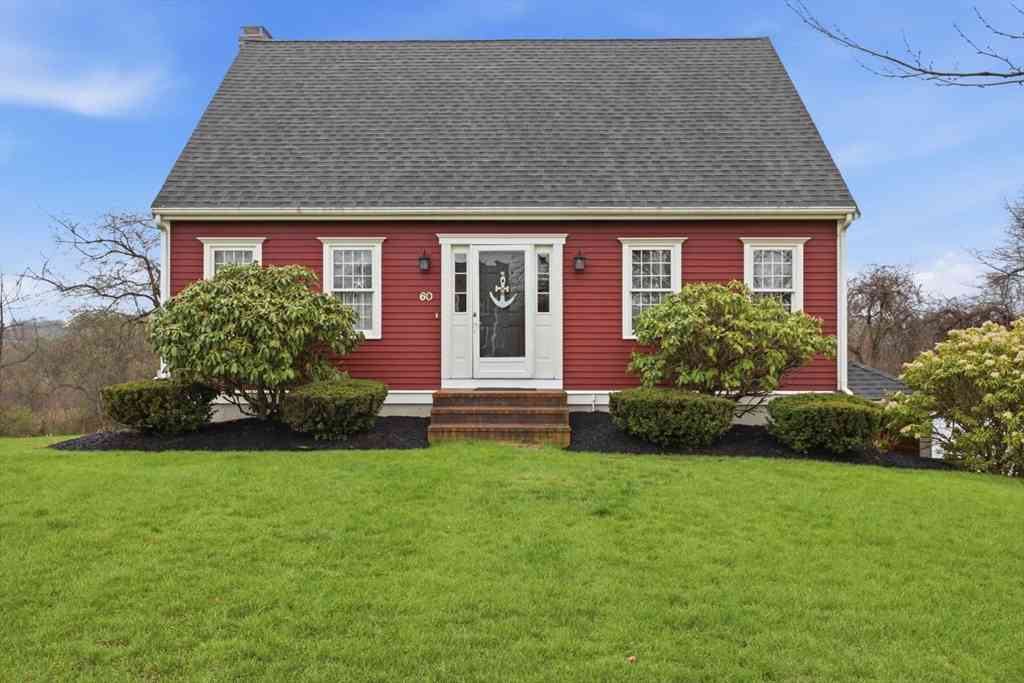 Homes For Sale - 60 Old Farm Rd.<br/> Plymouth County, Bridgewater, MA 02324