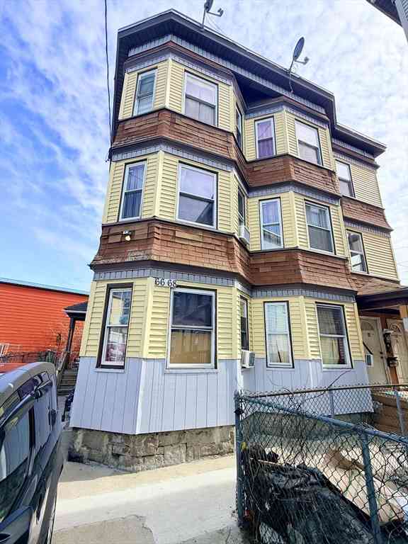 Multifamily For Rent - 66-68 Water St<br/> Lawrence, MA 01841