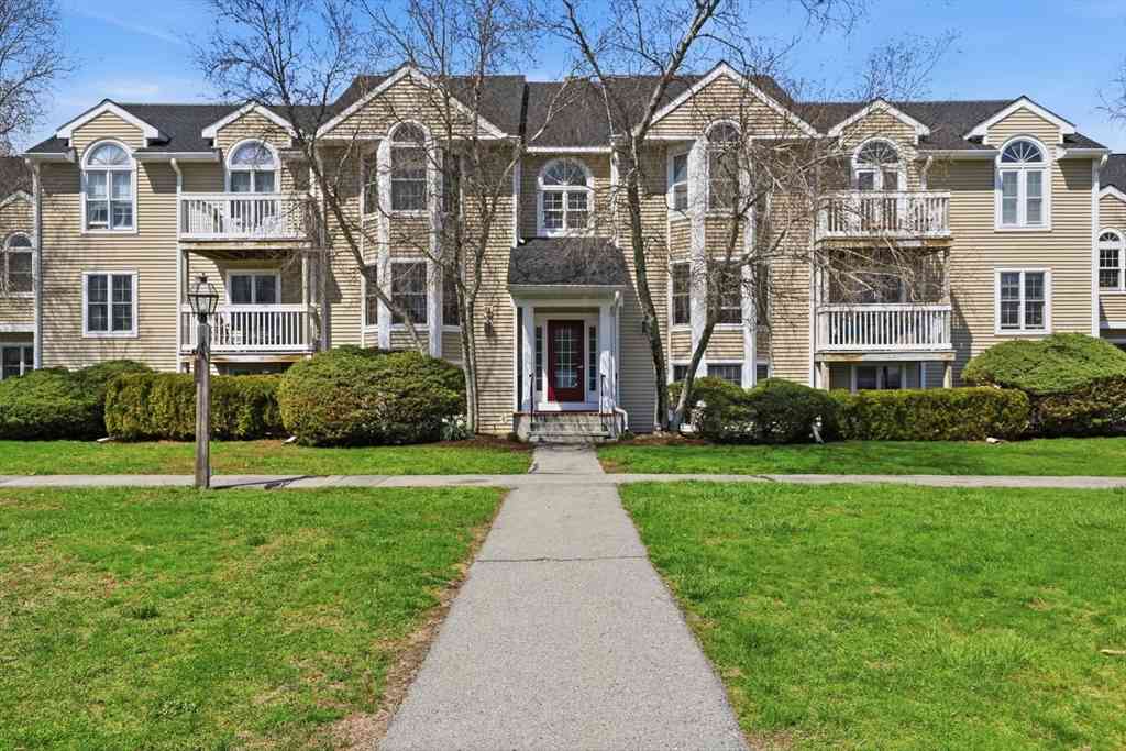 Condo For Sale - 1606 Carrriage Ln #1606<br/> Taunton, MA 02780