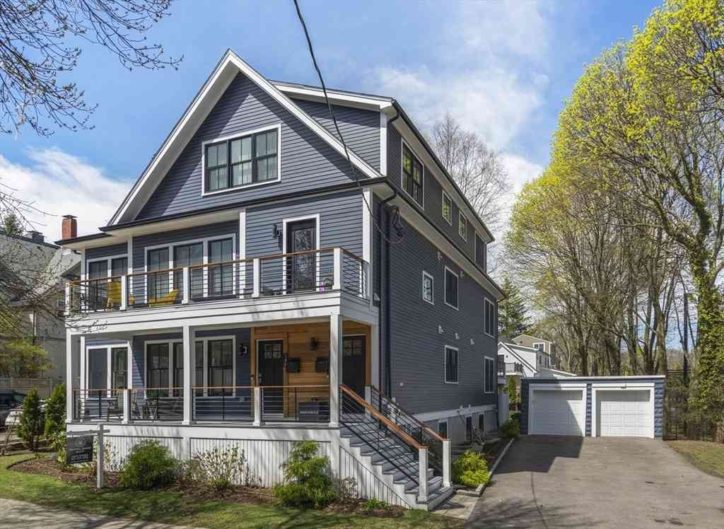 Condo For Sale - 148 Kent St #148<br/> Brookline, MA 02445