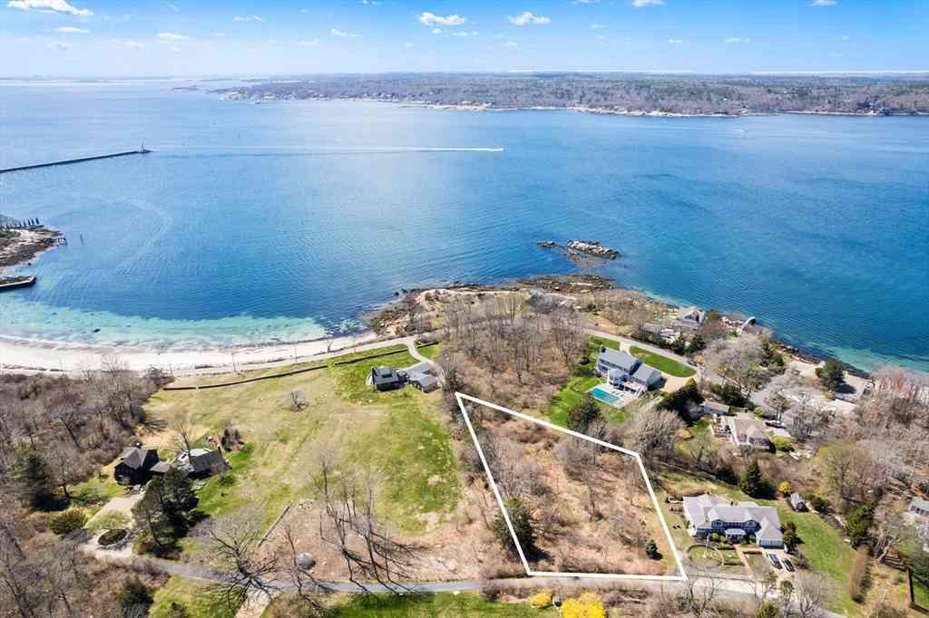 Vacant Land For Sale - 5 Elm Avenue<br/> Gloucester, MA 01930