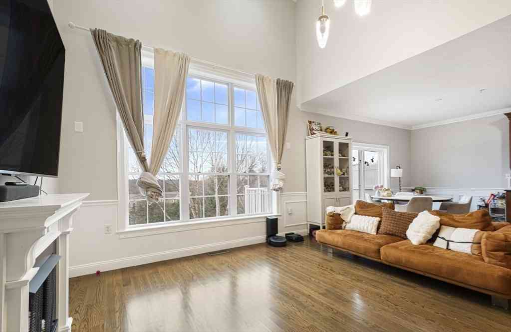 Condo For Sale - 806 Ledgewood Way #806<br/> Clinton, MA 01510