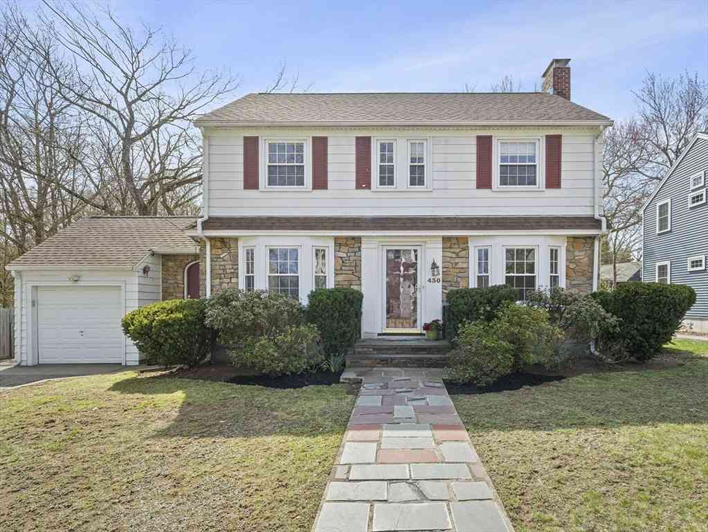 Homes For Sale - 430 Eliot Street<br/> Norfolk County, Milton, MA 02186