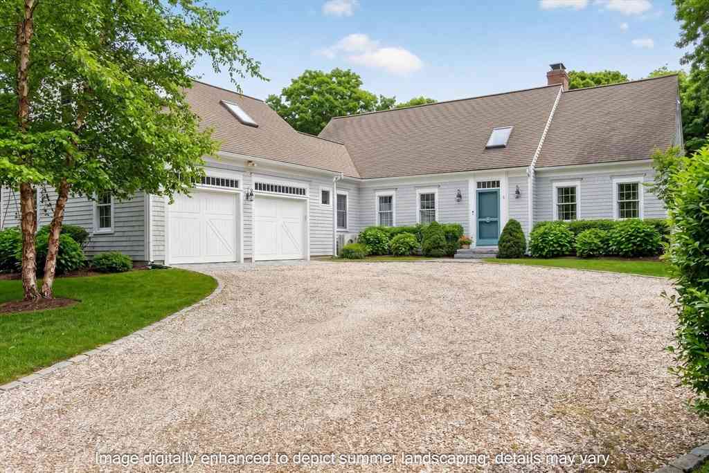 Homes For Sale - 8 Captains Walk<br/> Barnstable County, Chatham, MA 02633