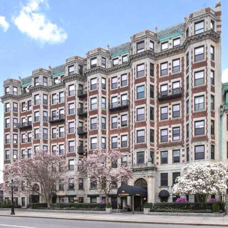 Condo For Sale - 466 Commonwealth Ave #205<br/> Boston, MA 02215