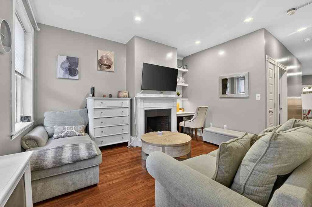 Condo For Sale - 45 Garden St #3<br/> Boston, MA 02114