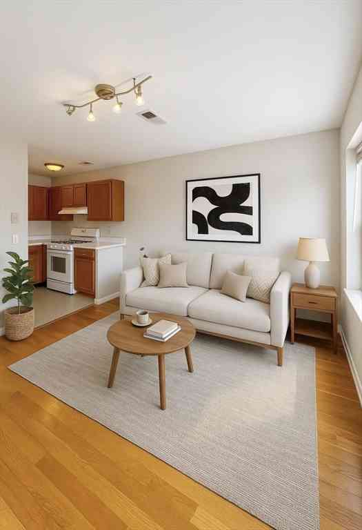 Homes For Rent - 506 East 8th #3<br/> Boston, MA 02127