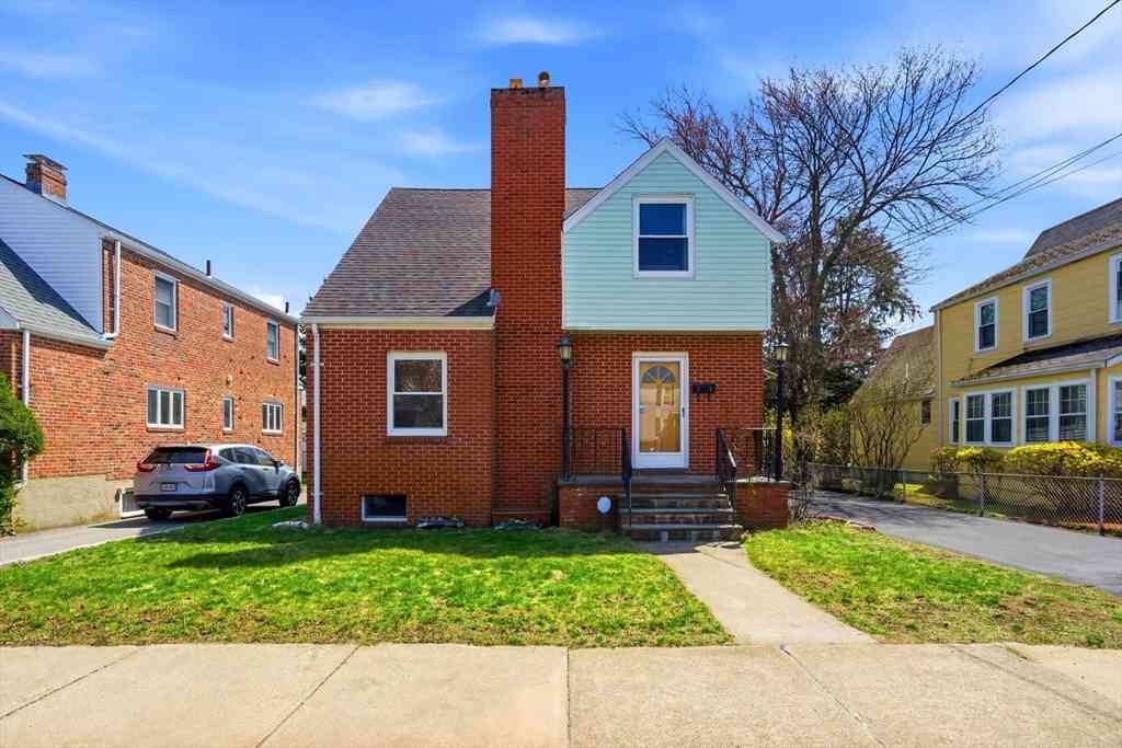 Homes For Sale - 75 Tufts St<br/> Arlington, MA 02474