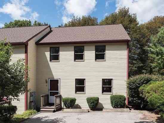 Condo For Sale - 33 Cottage St #33<br/> Newton, MA 02464