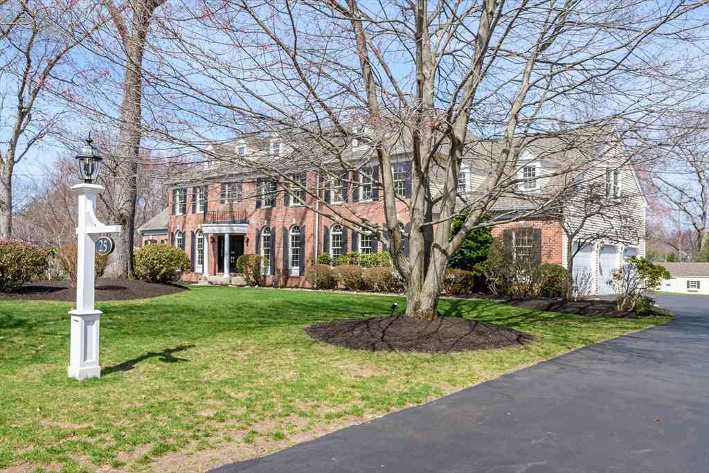 Homes For Sale - 25 Greenwood Rd<br/> Middlesex County, Hopkinton, MA 01748