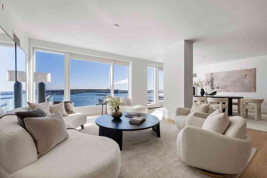 Condo For Sale - 150 Seaport Boulevard #15CD<br/> Boston, MA 02210