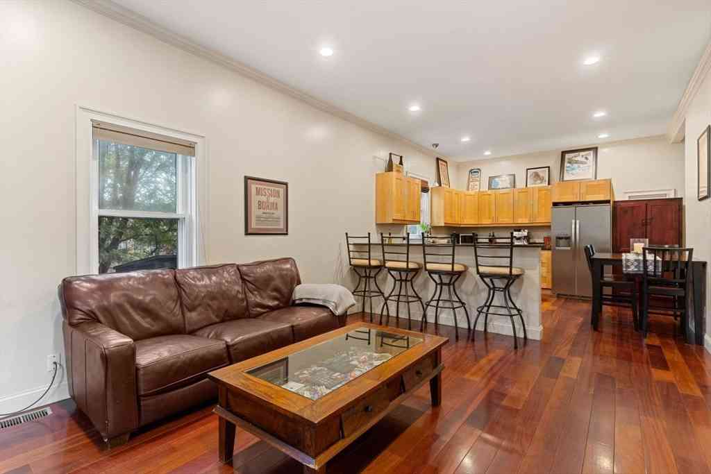 Condo For Sale - 10 Beacon St. #1<br/> Chelsea, MA 02150
