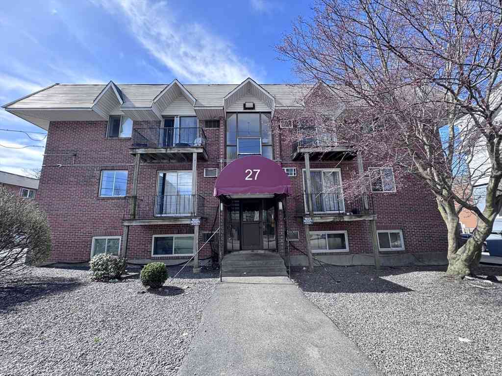 Condo For Sale - 27 Gordon St #204<br/> Framingham, MA 01702