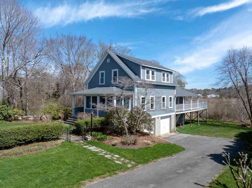 Homes For Sale - 329 Front St<br/> Marion, MA 02738