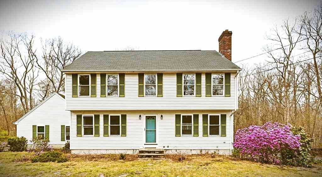Homes For Sale - 165 East St<br/> Worcester County, Uxbridge, MA 01569