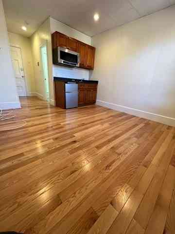 Apartment For Rent - 868 Beacon #8<br/> Boston, MA 02215