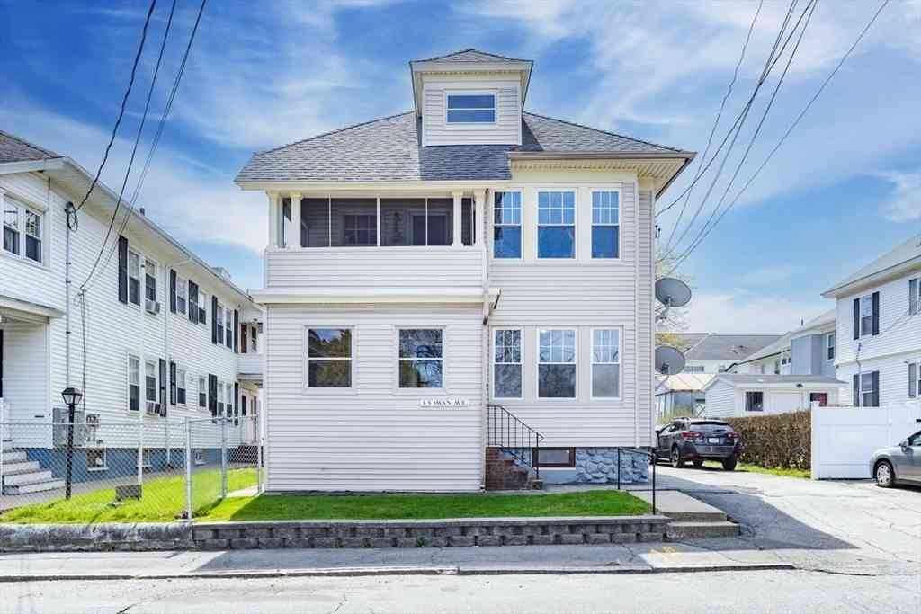 Multifamily For Rent - 3-5 Swan Ave<br/> Methuen, MA 01844