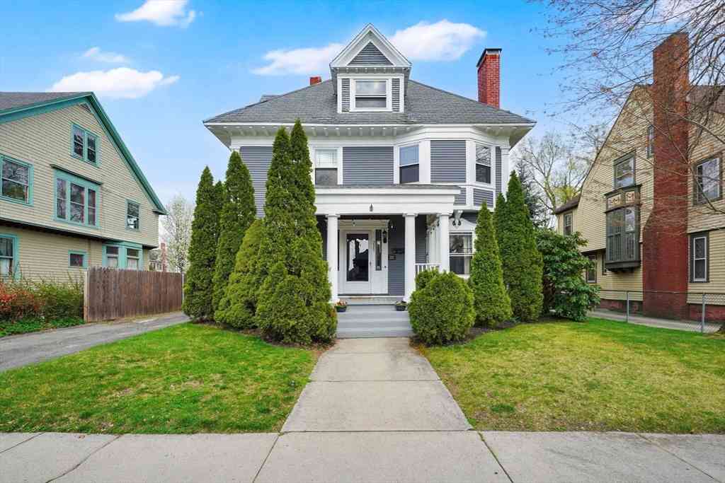 Homes For Sale - 227 Forest Park Ave<br/> Springfield, MA 01108