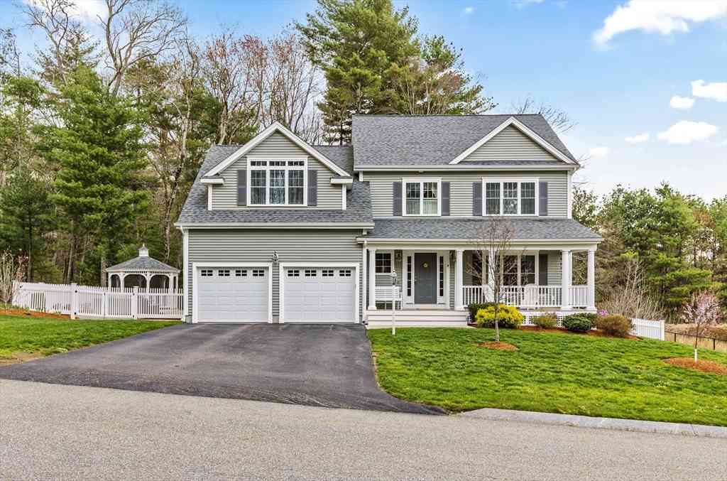 Homes For Sale - 4 Brookmeadow Ln<br/> Worcester County, Grafton, MA 01560