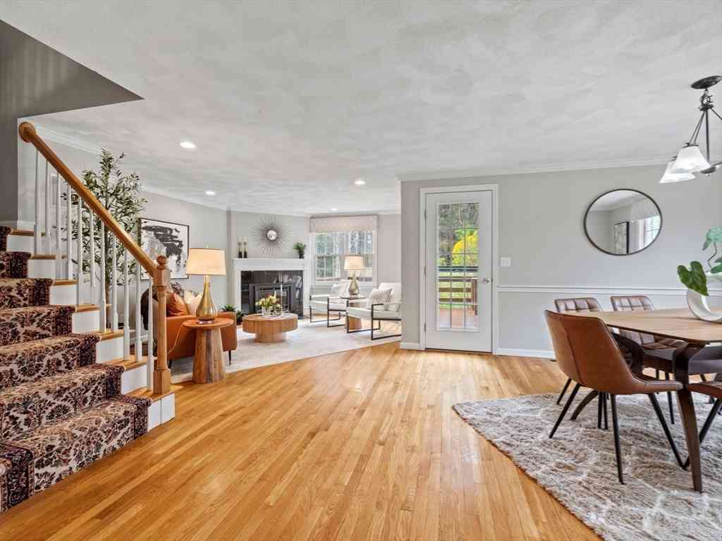 Condo For Sale - 31 Forest Lane #31<br/> Middlesex County, Hopkinton, MA 01748