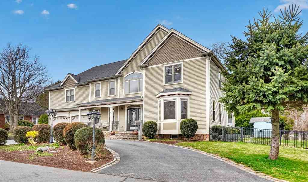 Homes For Sale - 75 Bonney Street<br/> Westwood, MA 02090