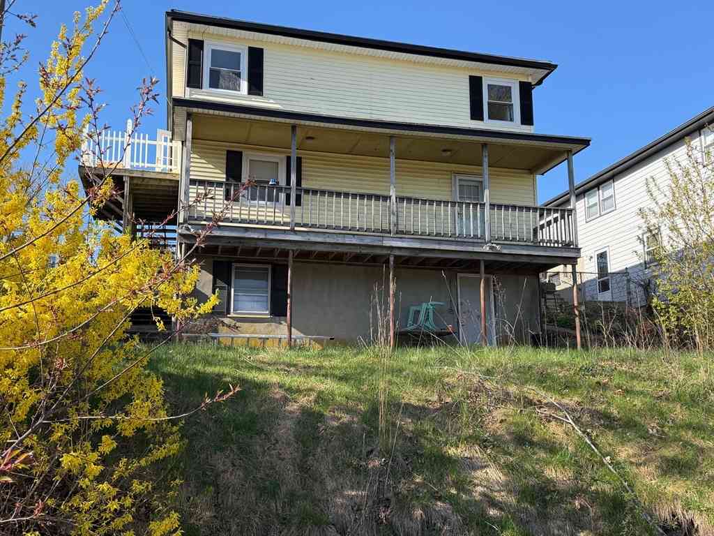 Multifamily For Sale - 240 Lincoln St<br/> Revere, MA 02151