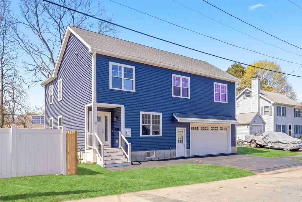 Homes For Sale - 25 Cumberland Rd.<br/> Lynn, MA 01904