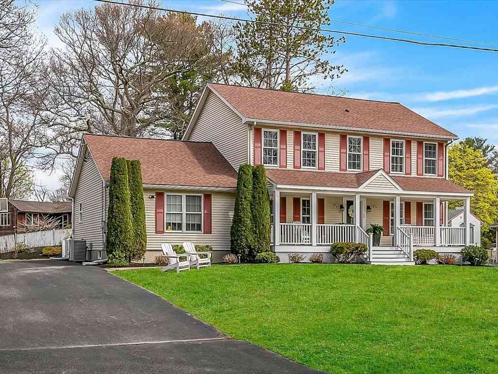 Homes For Sale - 2 Phaneuf St<br/> Essex County, Middleton, MA 01949