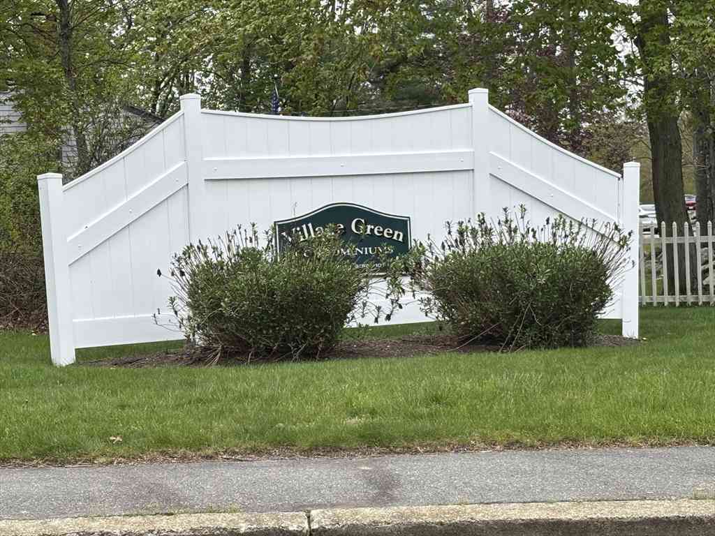 Condo For Sale - 17 Heather Lane #17<br/> Bridgewater, MA 02324