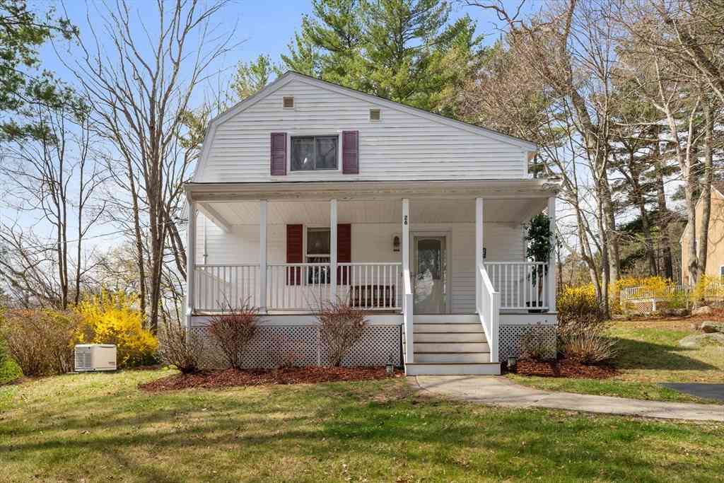 Homes For Sale - 26 Hartford Ave N<br/> Worcester County, Upton, MA 01568
