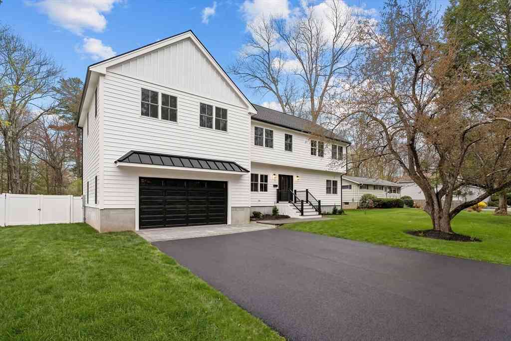 Homes For Sale - 7 Nelson Road<br/> Middlesex County, Burlington, MA 01803
