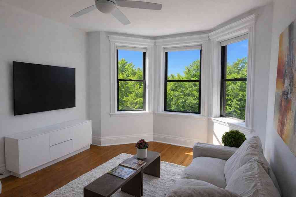 Condo For Sale - 51 Park Drive #31<br/> Boston, MA 02115