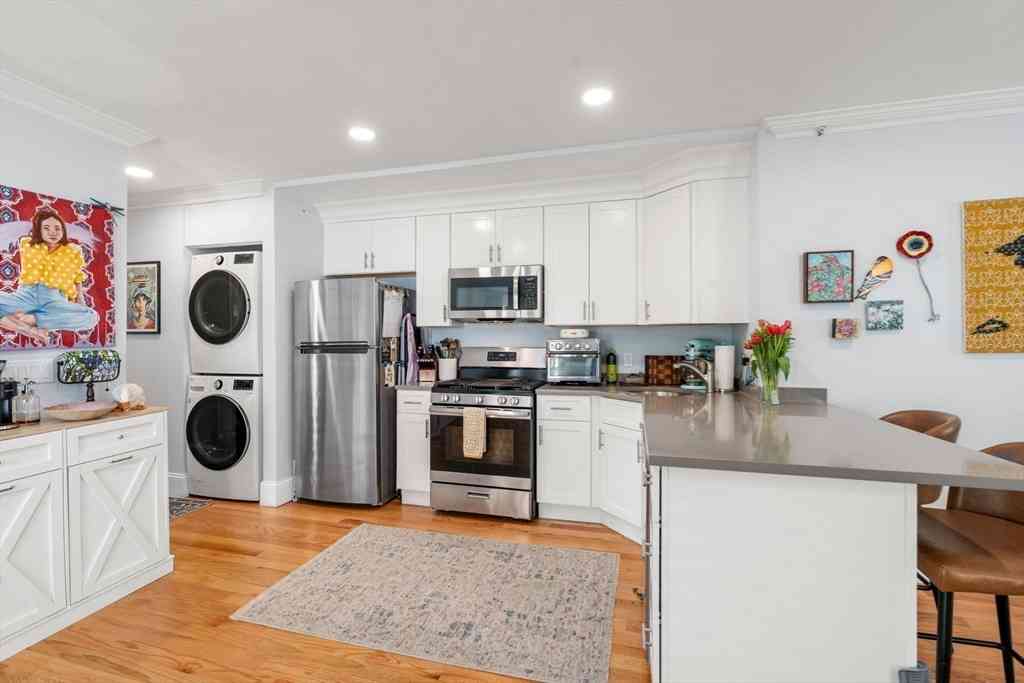 Condo For Sale - 15 Upland Road #3<br/> Cambridge, MA 02140