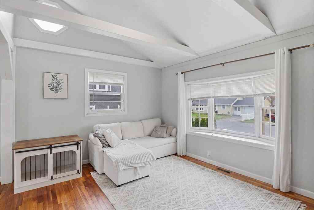 Homes For Sale - 62 Kingsley Street<br/> Worcester County, Southbridge, MA 01550