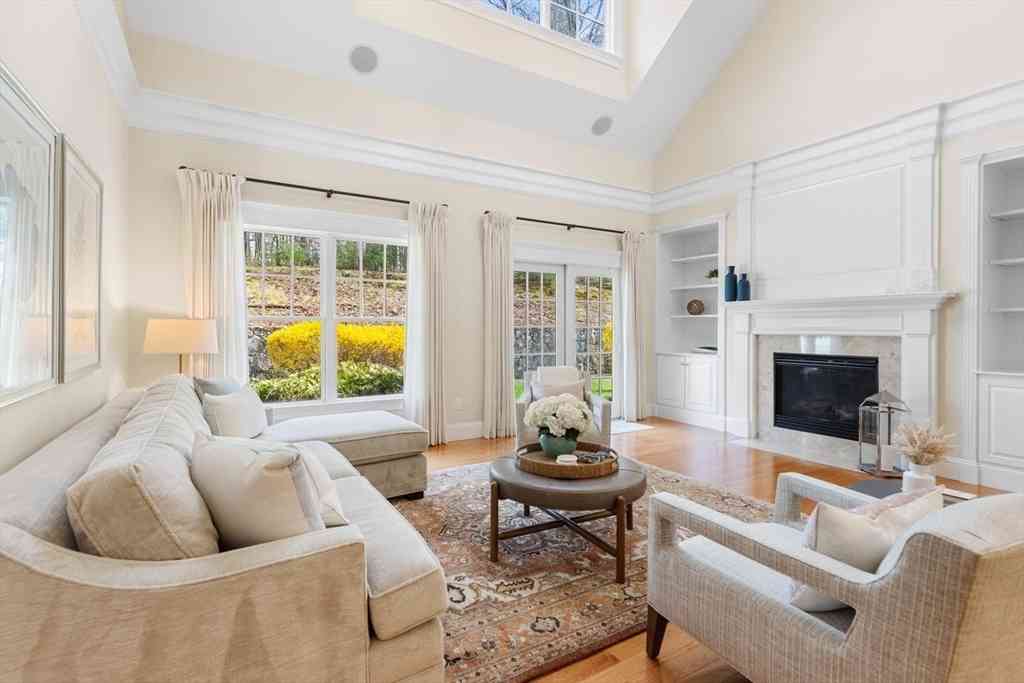 Condo For Sale - 30 Nobscot Road #2<br/> Sudbury, MA 01776