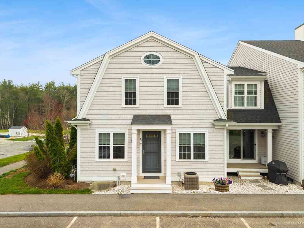 Condo For Sale - 138 Elm Street #11<br/> Plymouth County, Kingston, MA 02364